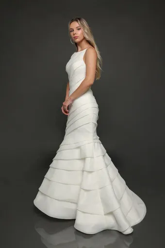 Robert Bullock Style NO. Cairo #2 frontface vertical thumbnail