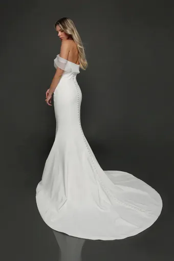 Robert Bullock Style NO. Grenada #5 default backface vertical thumbnail