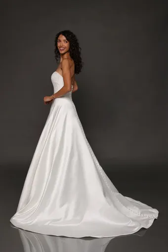 ROBERT BULLOCK Inverness #1 frontface vertical thumbnail