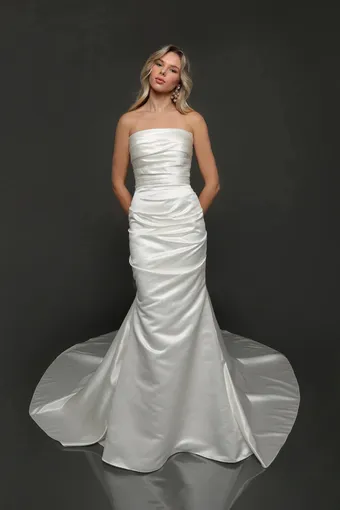 Robert Bullock Style NO. Melbourne #0 default frontface vertical thumbnail