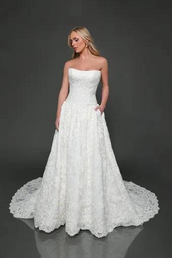 Robert Bullock Style NO. Sydney #1 frontface vertical thumbnail