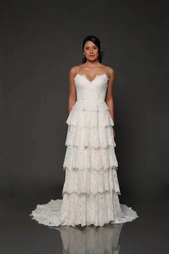 Robert Bullock Style NO. Verona #0 default frontface vertical thumbnail