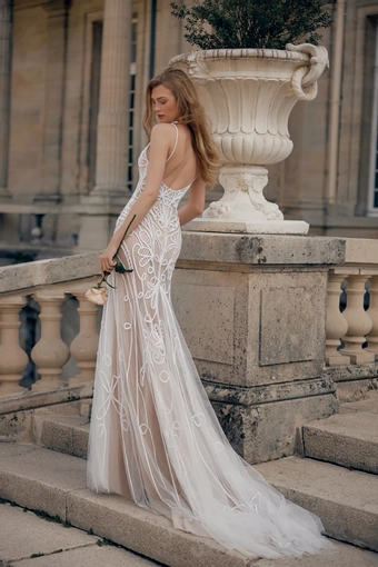 Lihi Hod Aurora #1 default backface vertical thumbnail