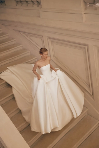 Lihi Hod Belle #1 frontface vertical thumbnail