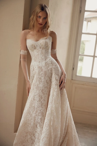 Lihi Hod Celine #1 frontface vertical cropped thumbnail