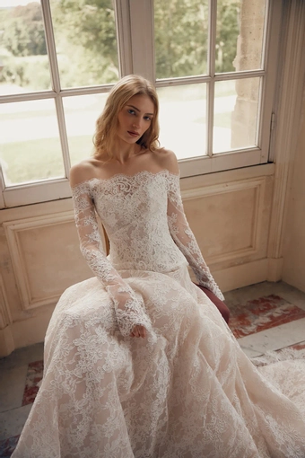 Lihi Hod Celine #2 frontface vertical cropped thumbnail