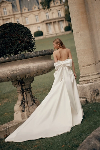 Lihi Hod Eden #1 default backface vertical thumbnail