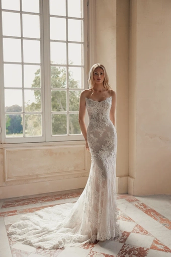 Lihi Hod Natasha #0 default frontface vertical thumbnail