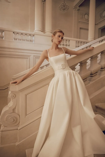 Lihi Hod Nina #0 default frontface vertical thumbnail