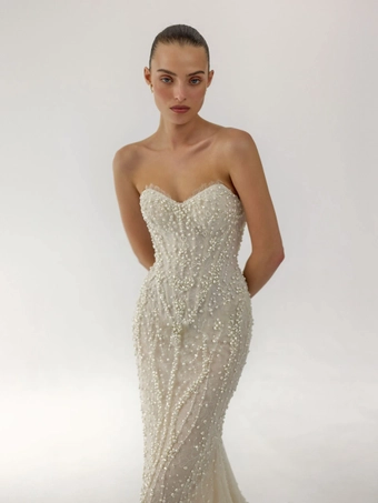 Lihi Hod Lev #0 default frontface vertical cropped thumbnail