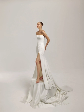 Lihi Hod Perla #0 default frontface vertical thumbnail