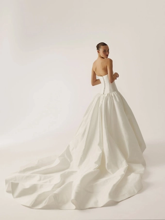 Lihi Hod Sabrina #1 default backface vertical thumbnail