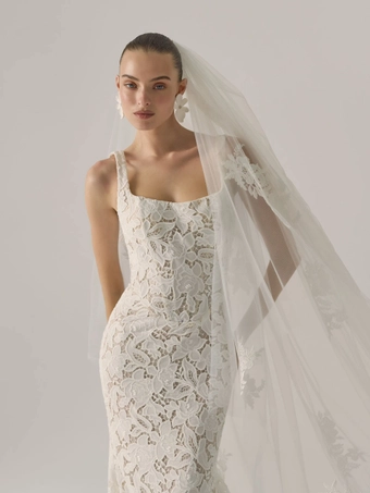 Lihi Hod Seychelles #3 frontface vertical cropped thumbnail