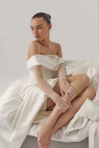 Lihi Hod SIENNA #1 frontface vertical thumbnail