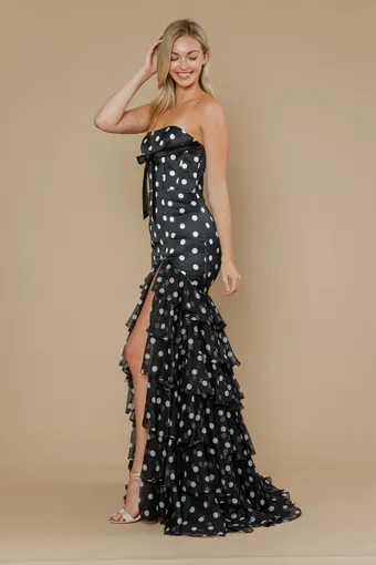 Poly USA 25202 #1 Black/Off White frontface vertical thumbnail