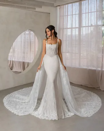 Kitty Chen Etta #2 frontface vertical thumbnail