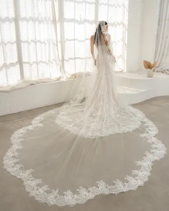 Kitty Chen Francia #2 backface vertical thumbnail