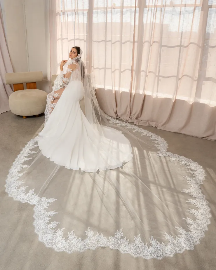 Kitty Chen Jordin H2627