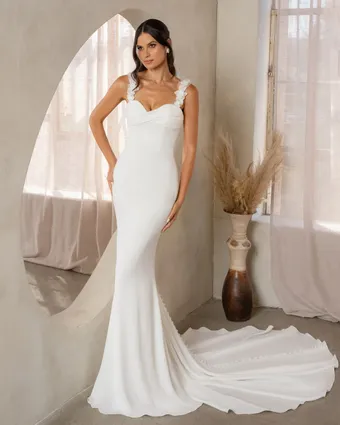 Kitty Chen Gisella #1 frontface vertical thumbnail