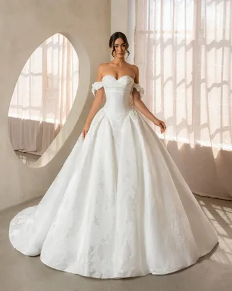 Kitty Chen Ariah #0 default frontface vertical thumbnail