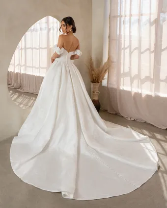 Kitty Chen Ariah #4 default backface vertical thumbnail