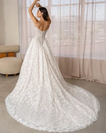 Kitty Chen Kim #5 backface vertical thumbnail