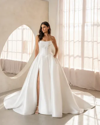 Kitty Chen Cameron #1 frontface vertical thumbnail