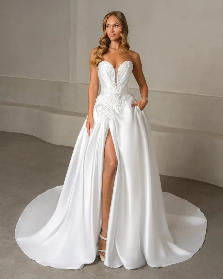 Kitty Chen Lupita H2640