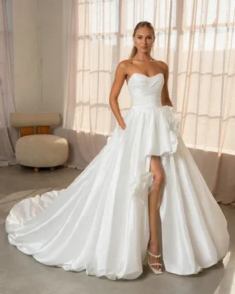 Kitty Chen Indigo #0 default frontface vertical thumbnail