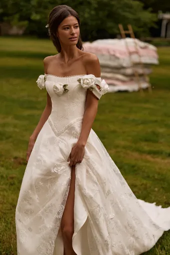 Milla by Lorenzo Rossi Corvelle #2 frontface vertical thumbnail