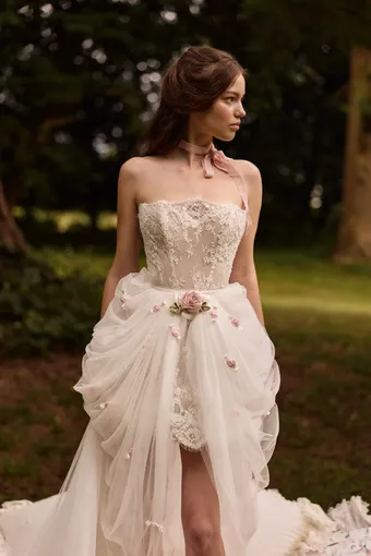 Milla by Lorenzo Rossi Jolavie #5 frontface vertical cropped thumbnail