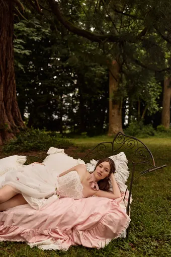 Milla by Lorenzo Rossi Rowelle #8 frontface vertical cropped thumbnail