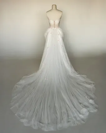 Milla by Lorenzo Rossi Rowelle #3 backface vertical thumbnail