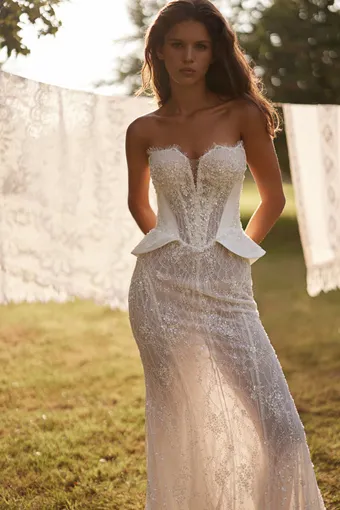 Luce Sposa Dorotea #4 frontface vertical cropped thumbnail