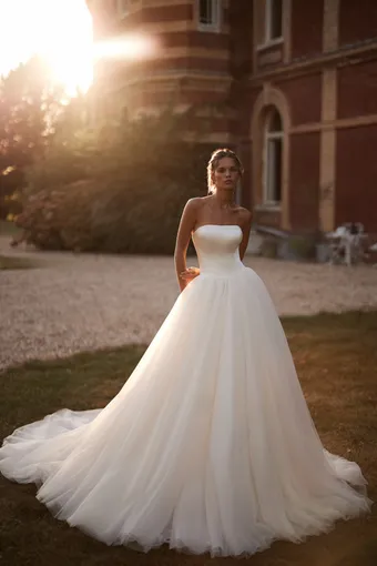 Luce Sposa Etoile #1 frontface vertical thumbnail