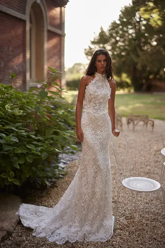 Luce Sposa #1 frontface vertical thumbnail