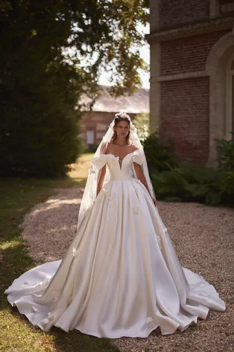 Luce Sposa #0 default frontface vertical thumbnail