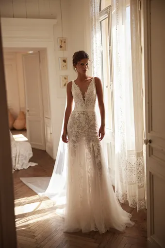 Luce Sposa #0 default frontface vertical thumbnail