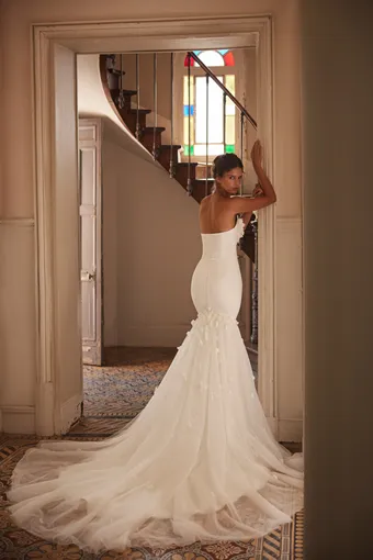 Luce Sposa Reverie #2 default backface vertical thumbnail