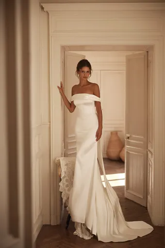 Luce Sposa Rosa #1 frontface vertical thumbnail