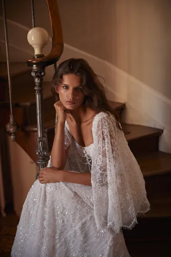 Luce Sposa Serenata #3 frontface vertical cropped thumbnail