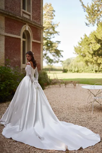 Luce Sposa Whisper #1 default backface vertical thumbnail