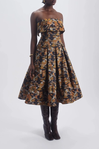 Amsale P902 #1 frontface vertical thumbnail