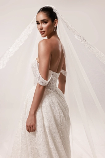 Dany Tabet #Coraline #5 backface vertical cropped thumbnail