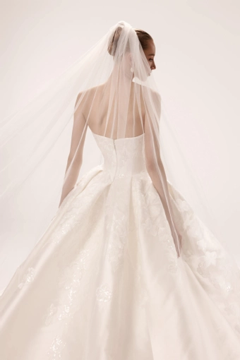 Dany Tabet #Leila #6 backface vertical cropped thumbnail