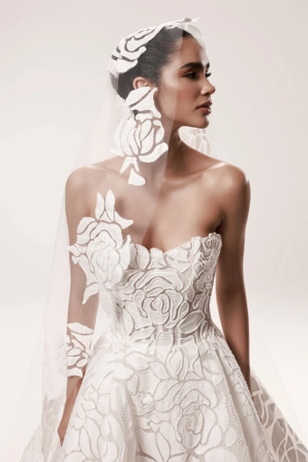 Dany Tabet #Simone #2 frontface vertical cropped thumbnail