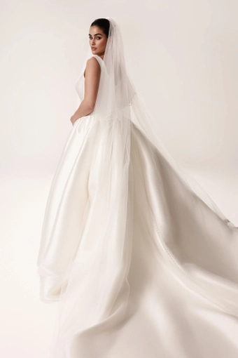 Dany Tabet Style #Della #2 backface vertical thumbnail