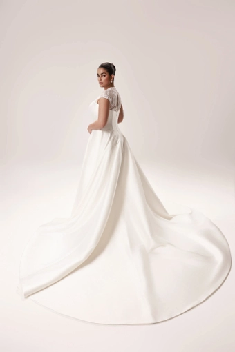 Dany Tabet Style #Elsa #1 default backface vertical thumbnail