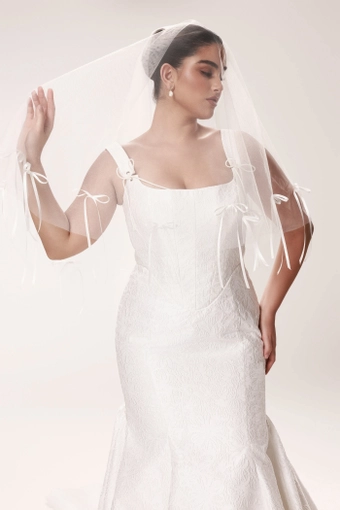 Dany Tabet Style #Ivy #3 frontface vertical cropped thumbnail