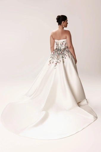 Dany Tabet Style #Wynn #3 default backface vertical thumbnail